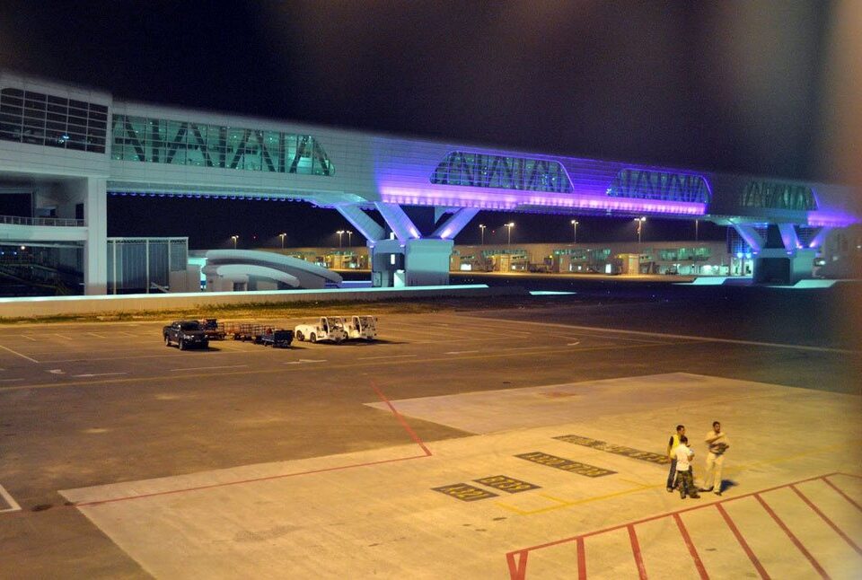 اسعار ليموزين مطار القاهرة